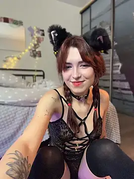 Evangeline Lawrence  online show from 05-11-26, 04:26