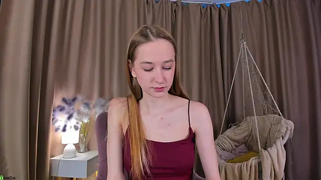 Sweett Monica online show from 10-12-25, 01:04