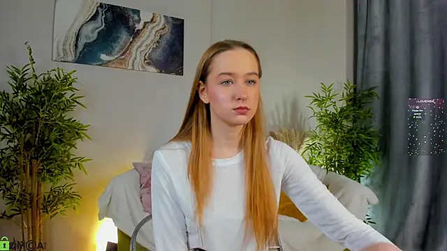 Snapshot of Sweett_Monica chatting on 11-24-25, 01:16 Sweett Monica online show from 11-24-25, 01:16