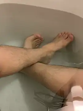 Snapshot of khjp24 chatting on 02-27-25, 12:13 khjp24 online show from 02-27-25, 12:13