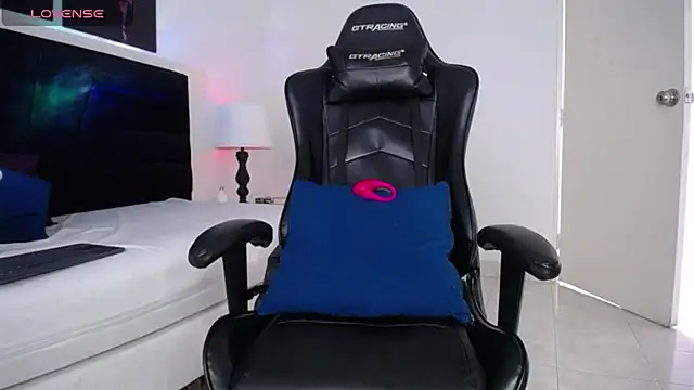 JuanCamiilo 66 online show from 01-28-25, 06:49