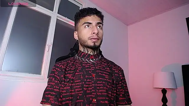 JuanCamiilo 66 online show from 03-06-25, 03:57