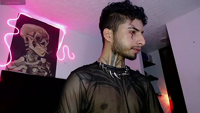 JuanCamiilo 66 online show from 09-18-25, 04:25