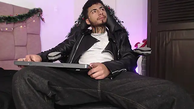 JuanCamiilo 66 online show from 11-20-25, 03:18