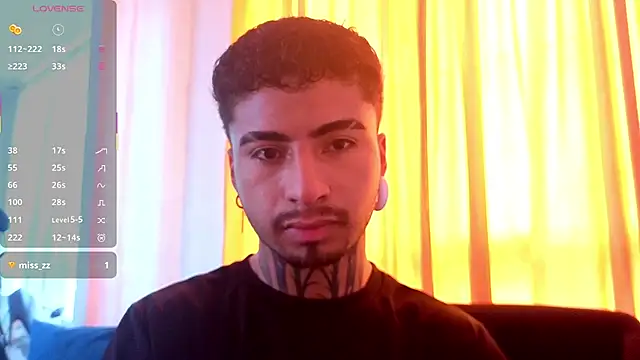 JuanCamiilo 66 online show from 05-15-26, 08:16