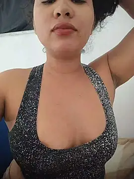 Yara0k online show from 07-20-26, 12:29
