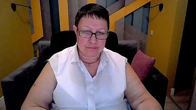 BarbaraTurners online show from 03-15-25, 03:40