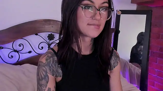 Snapshot of noemi_foxxx chatting on 01-30-25, 03:29 noemi foxxx online show from 01-30-25, 03:29