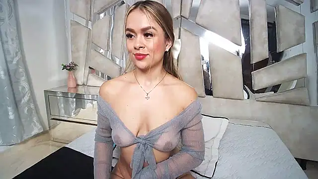 Natalyefoster online show from 12-26-24, 10:20