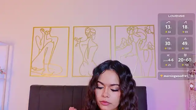 Snapshot of summer_holiday chatting on 10-10-25, 06:23 summer holiday online show from 10-10-25, 06:23