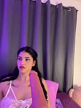 Snapshot of ShawtySlammed chatting on 02-23-26, 07:06 ShawtySlammed online show from 02-23-26, 07:06