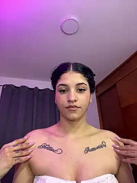 Snapshot of ShawtySlammed chatting on 03-04-26, 03:01 ShawtySlammed online show from 03-04-26, 03:01