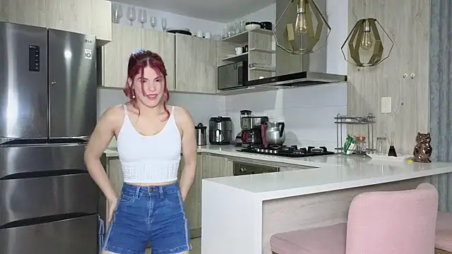 Snapshot of xalicesfantasyx chatting on 03-08-25, 10:32 xalicesfantasyx online show from 03-08-25, 10:32