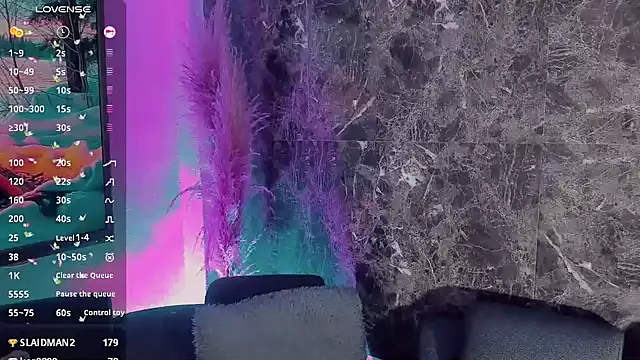 Emmaa Saenz  online show from 02-06-25, 12:54