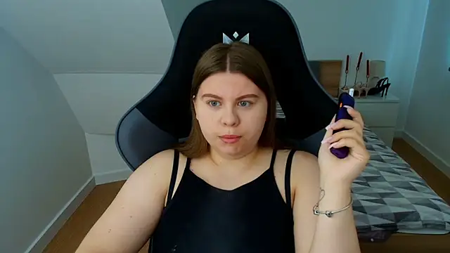 AbbyPleasure online show from 06-15-26, 11:01