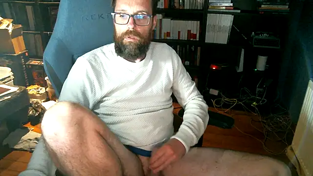 Snapshot of MeSteff chatting on 09-21-25, 08:21 MeSteff online show from 09-21-25, 08:21