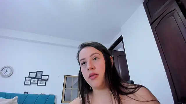 kamila lopez online show from 02-15-26, 08:38