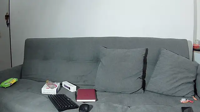 Katalleya jyj online show from 10-21-25, 05:35