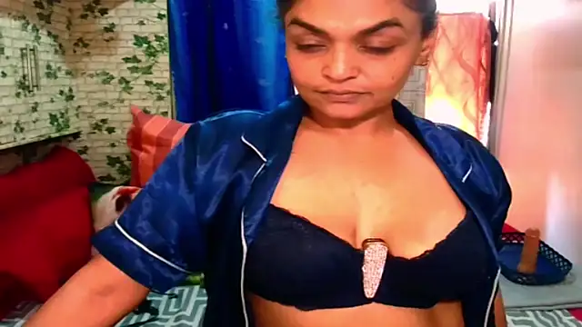 Indian Blaze00 online show from 03-07-25, 10:24