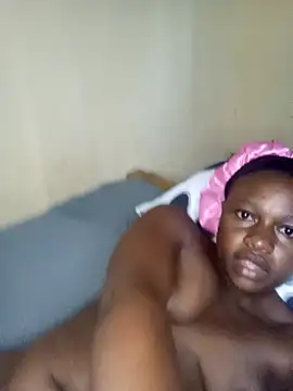 Snapshot of Cute_spicey2 chatting on 03-04-25, 10:13 Cute spicey2 online show from 03-04-25, 10:13