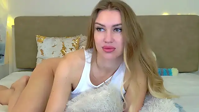 LuisaSin online show from 03-17-26, 07:12