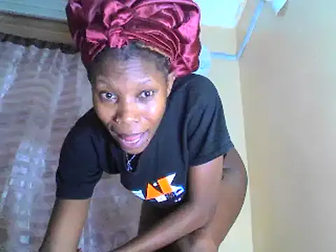 Snapshot of smallnaughtygirl chatting on 01-30-25, 09:36 smallnaughtygirl online show from 01-30-25, 09:36