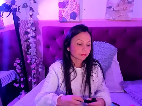 candysmitxxx online show from 05-08-26, 01:55