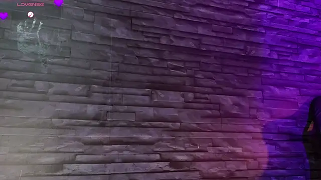 Snapshot of Rose_baker_ chatting on 02-16-25, 01:38 Rose baker online show from 02-16-25, 01:38