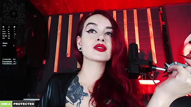 Liilith goddess  online show from 02-15-26, 07:51