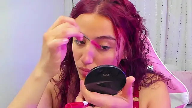 Snapshot of veronicaxx69 chatting on 03-09-25, 03:22 veronicaxx69 online show from 03-09-25, 03:22