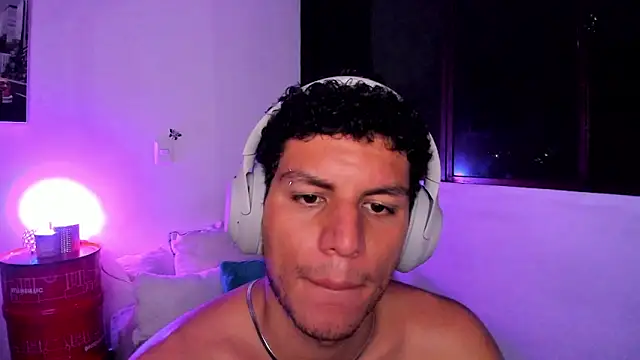 Curlblue online show from 01-12-25, 08:36