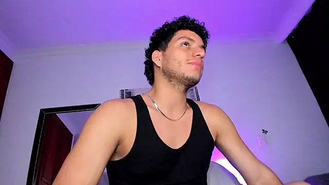 Curlblue online show from 03-08-25, 06:43