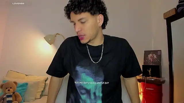 Curlblue online show from 09-22-25, 04:03