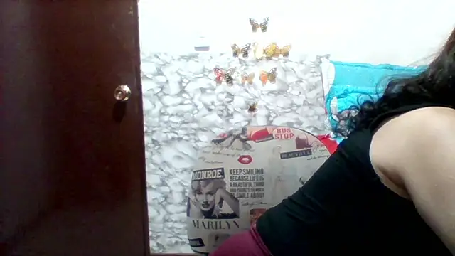 Alisson brand online show from 05-15-26, 04:58