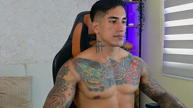 AdanReilly online show from 02-08-25, 07:27