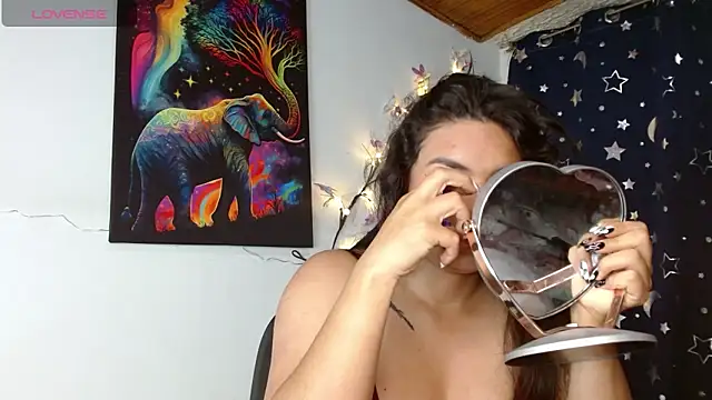 Snapshot of _serendepia_ chatting on 11-06-25, 05:19 serendepia online show from 11-06-25, 05:19