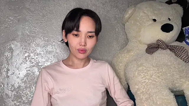 Snapshot of sweet_adelin chatting on 03-23-26, 03:32 sweet adelin online show from 03-23-26, 03:32