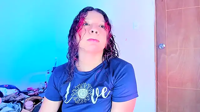 Emily Coper18 online show from 05-10-26, 02:11