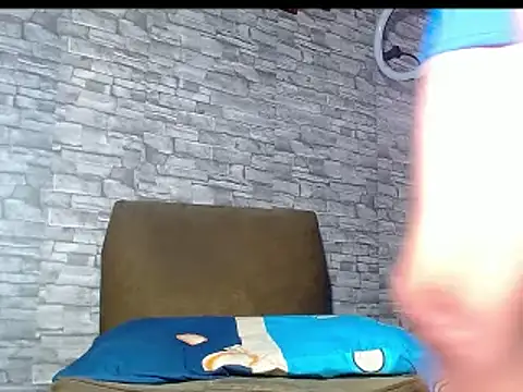 Snapshot of bulguehot chatting on 02-28-25, 06:52 bulguehot online show from 02-28-25, 06:52