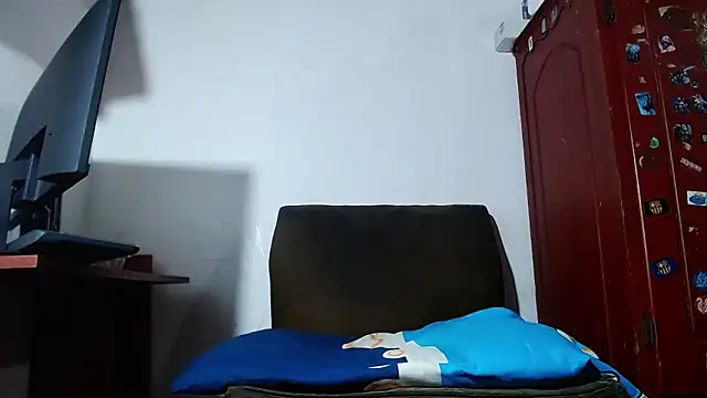 bulguehot online show from 06-18-26, 04:13