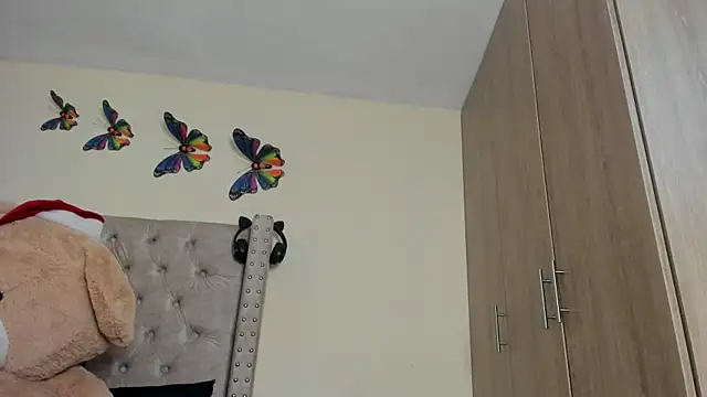 Snapshot of profanared_1 chatting on 12-27-24, 03:53 profanared 1 online show from 12-27-24, 03:53