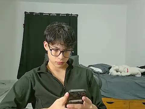 Jacotnk online show from 10-02-25, 04:08