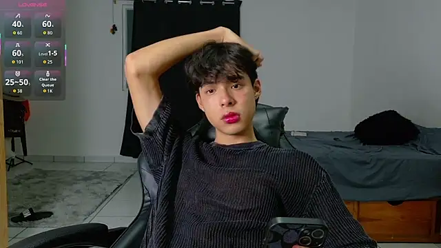 Jacotnk online show from 10-24-25, 04:53