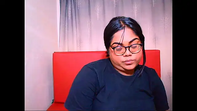 Snapshot of Indian_Lola00 chatting on 09-16-25, 05:58 Indian Lola00 online show from 09-16-25, 05:58