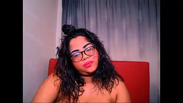 Snapshot of Indian_Lola00 chatting on 10-11-25, 06:28 Indian Lola00 online show from 10-11-25, 06:28