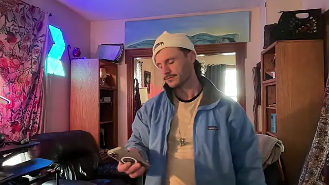 Snapshot of CowboyZuhly chatting on 01-15-26, 06:22 CowboyZuhly online show from 01-15-26, 06:22