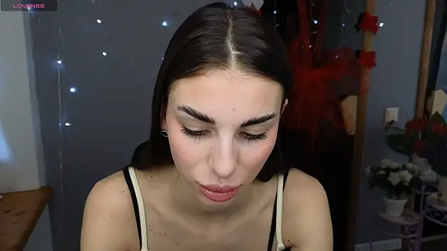 EmmyGreans online show from 01-12-26, 07:02