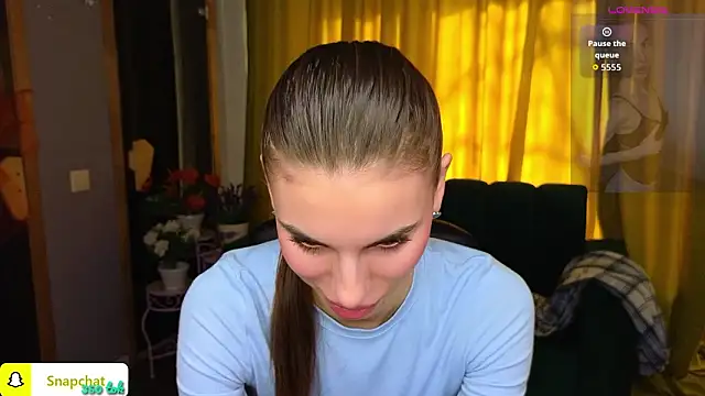 EmmyGreans online show from 03-23-26, 06:50