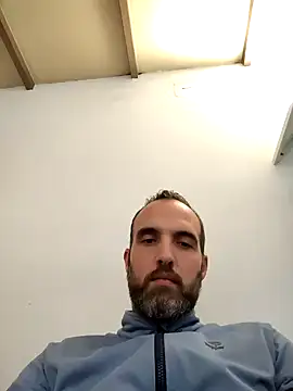 leon3875 online show from 03-12-25, 03:29