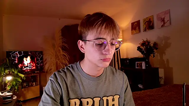 Mr evan1 online show from 09-26-25, 02:32